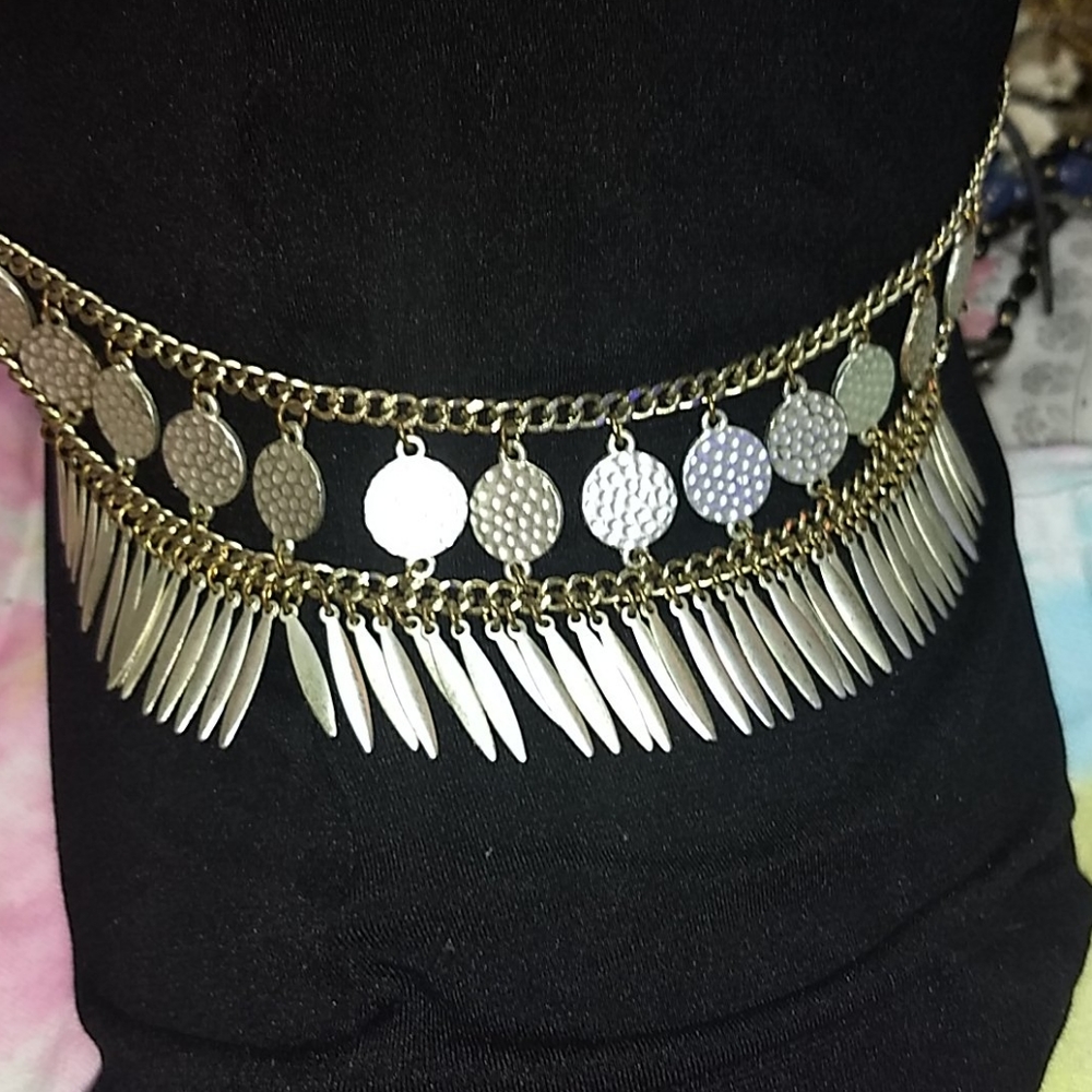 Jewelry - Picture 2 of 9